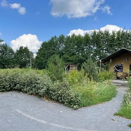 Ff Uutbloazen Luxury tent Heelweg